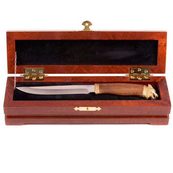 Нож туристический в подарочной шкатулке