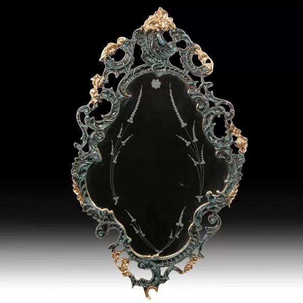 Зеркало настенное из бронзы